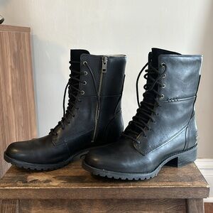 NWOT Timberland Banfield Mid Lace Black Boots. Size women’s 7M